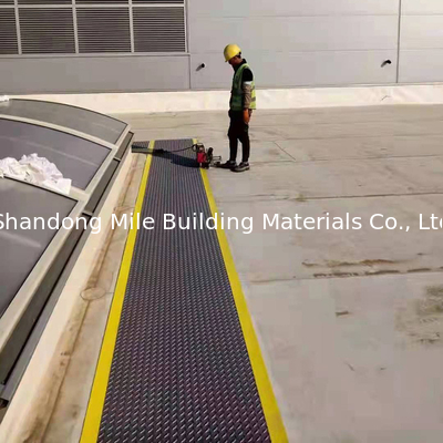 Hot Welding TPO Walkways TPO Waterproofing Membrane Gray  Color with Yellow Edge